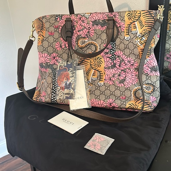 New authentic Gucci tote bag - Picture 2 of 12